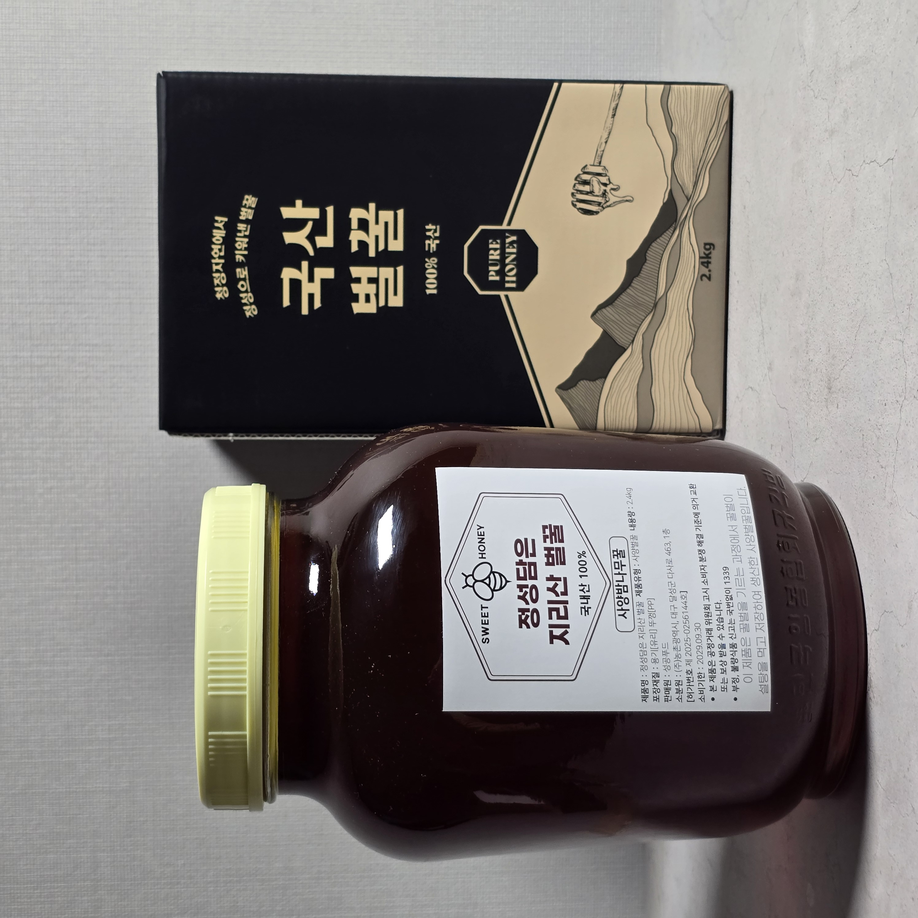 정성담은 지리산 벌꿀 사양 밤나무꿀 2.4kg (컬러박스 포함)